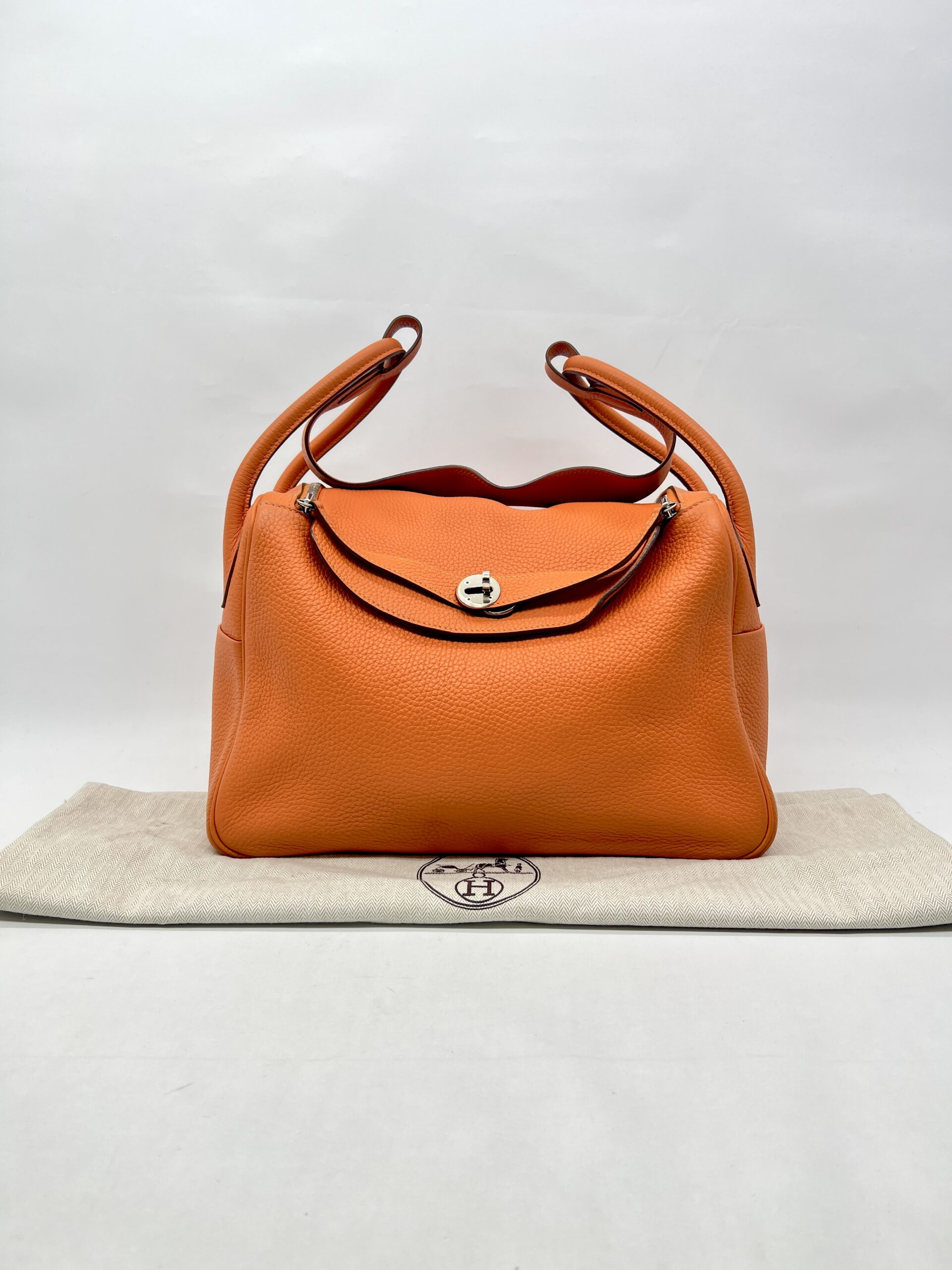 Hermes Lindy 34 Clemence Orange PHW