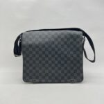 Louis Vuitton District Damier Graphite Black