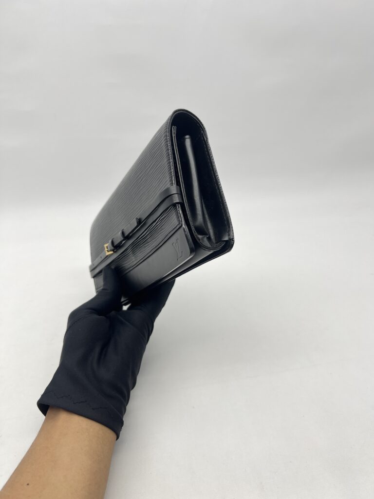 Louis Vuitton Epi Honfleur Clutch Black GHW