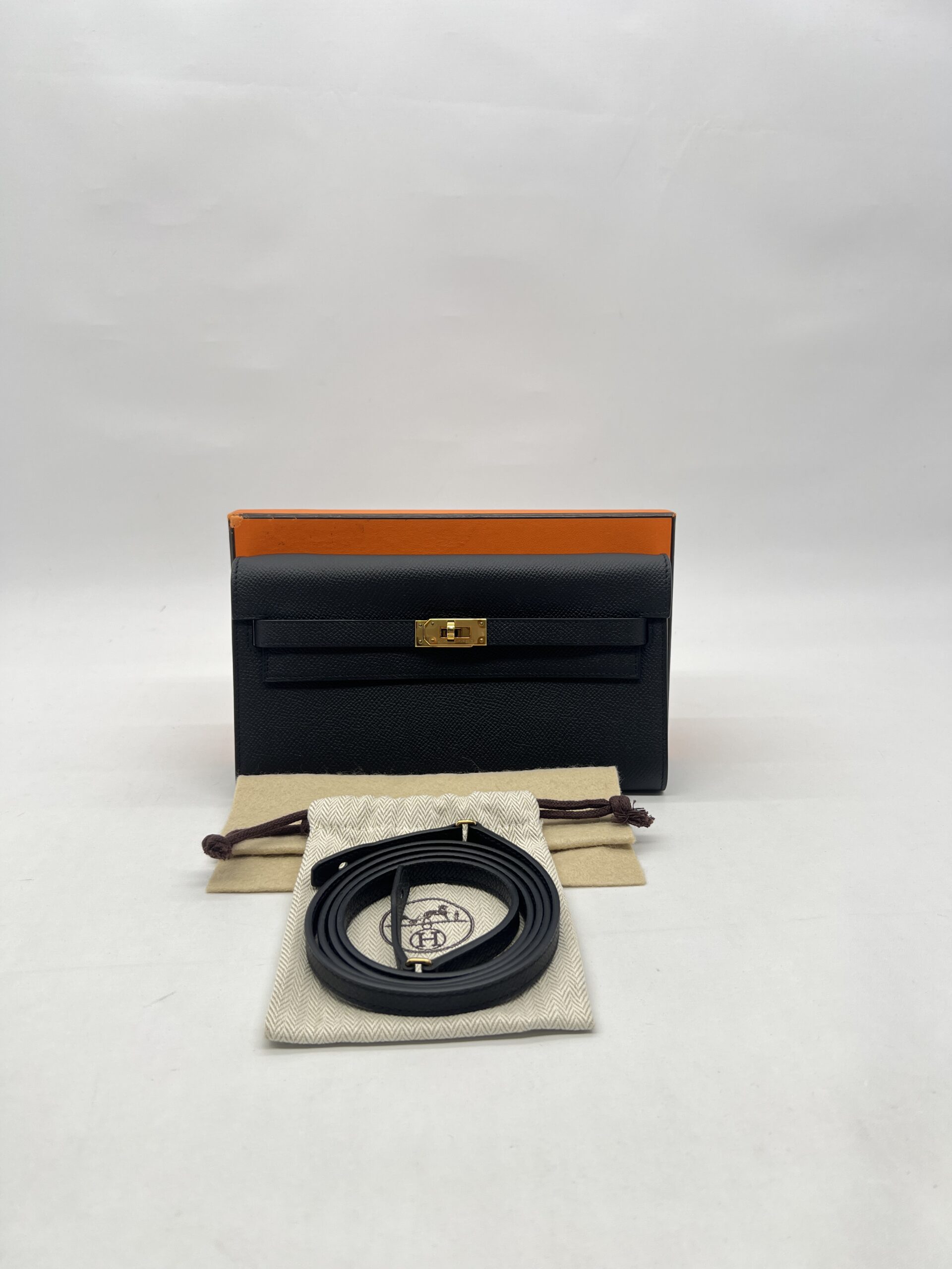 Hermes Kelly To Go Epsom Noir GHW