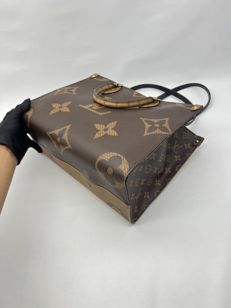 Louis Vuitton On The Go MM Gaint Monogram Reverse GHW