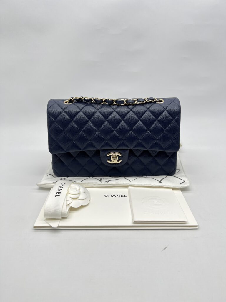 Chanel Medium Classic D. Flap Caviar Navy LGHW