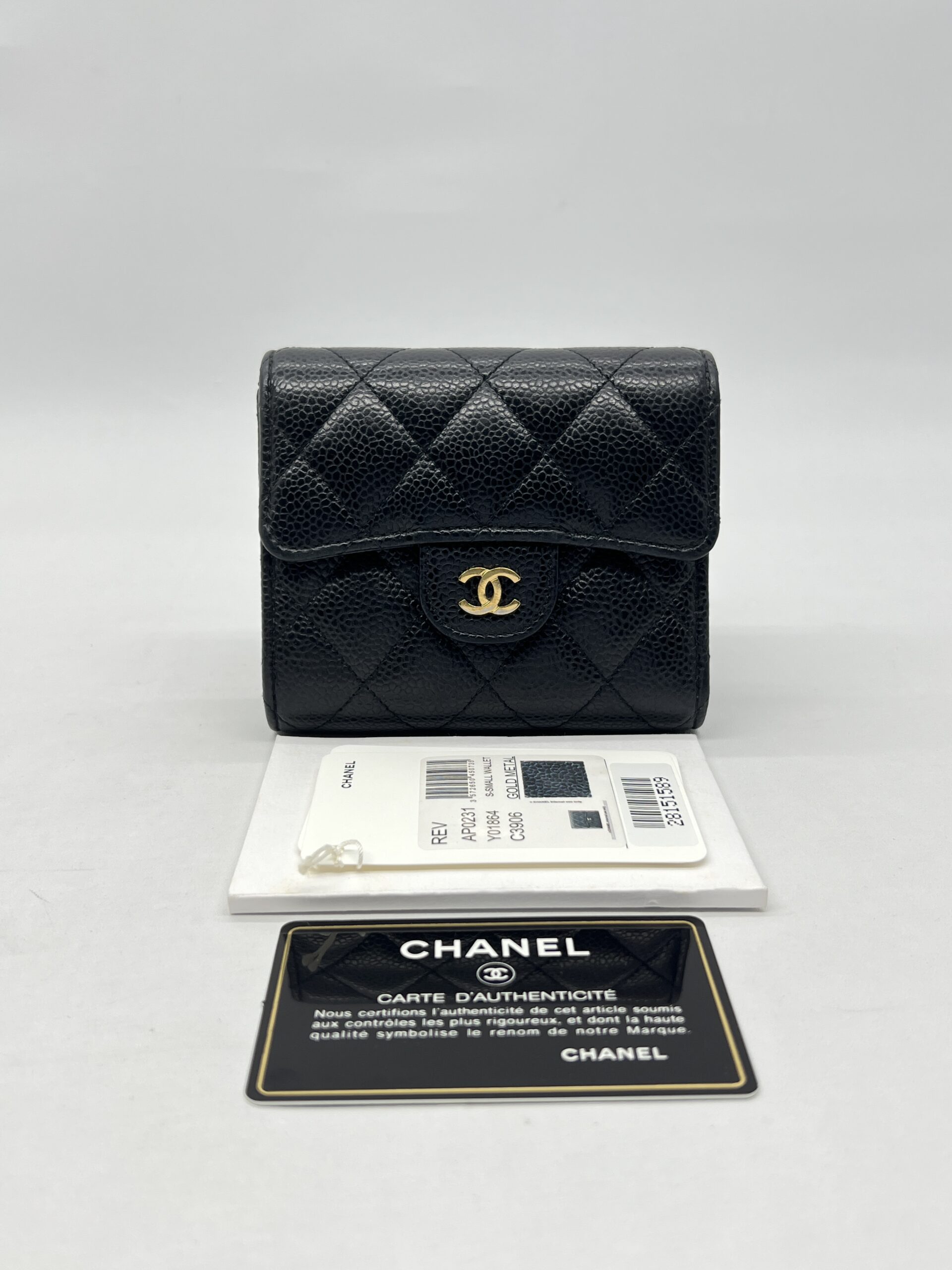 Chanel Trifold Wallet Caviar Black GHW