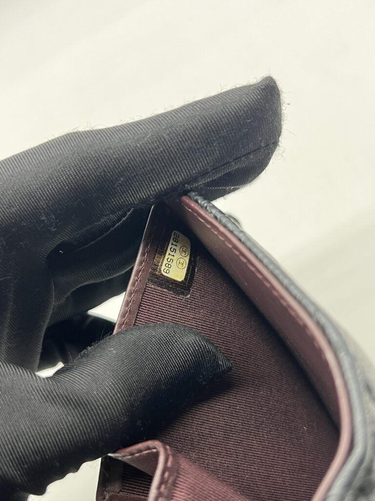 Chanel Trifold Wallet Caviar Black GHW