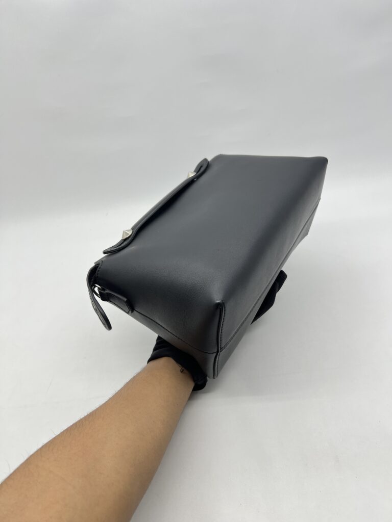 Fendi By The Way Medium Black SHW