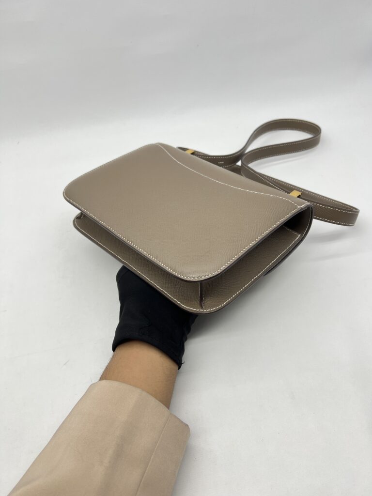 Hermes Constance 24 Etoupe Epsom GHW