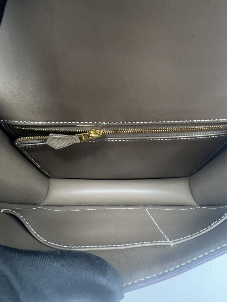 Hermes Constance 24 Etoupe Epsom GHW