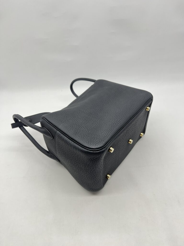 Hermes Lindy 26 Taurillon Clemence Noir GHW