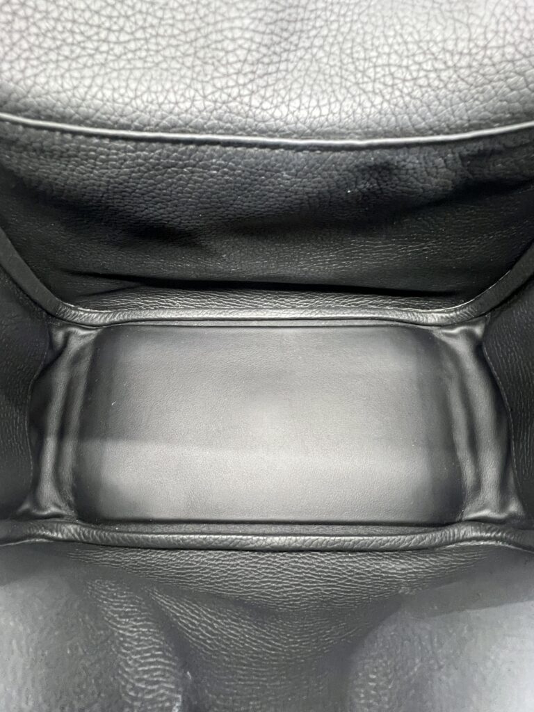 Hermes Lindy 26 Taurillon Clemence Noir GHW