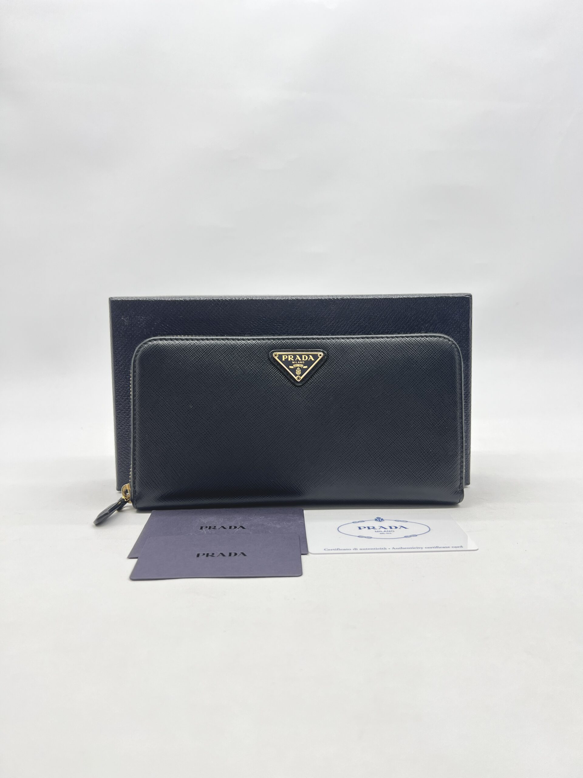 Prada Fullzip Saffiano Triang