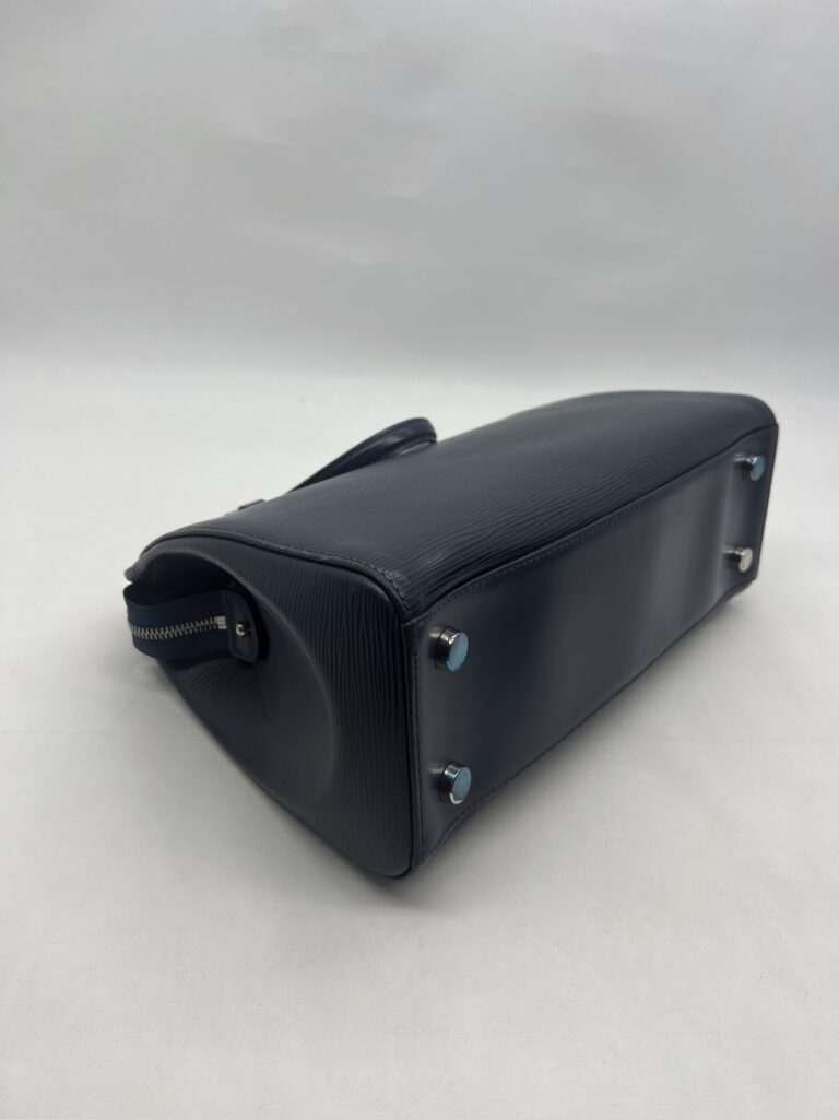 Louis Vuitton Brea MM Epi Indigo SHW