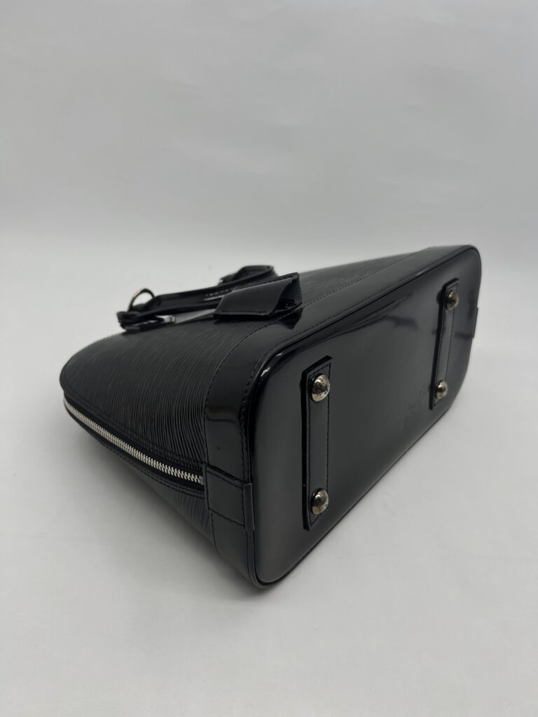 Louis Vuitton Alma PM Epi Black SHW