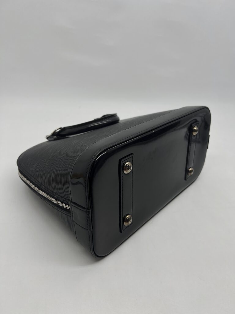 Louis Vuitton Alma PM Epi Black SHW