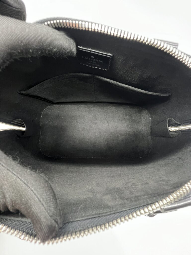 Louis Vuitton Alma PM Epi Black SHW