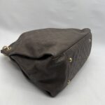 Louis Vuitton Artsy GM Monogram GHW