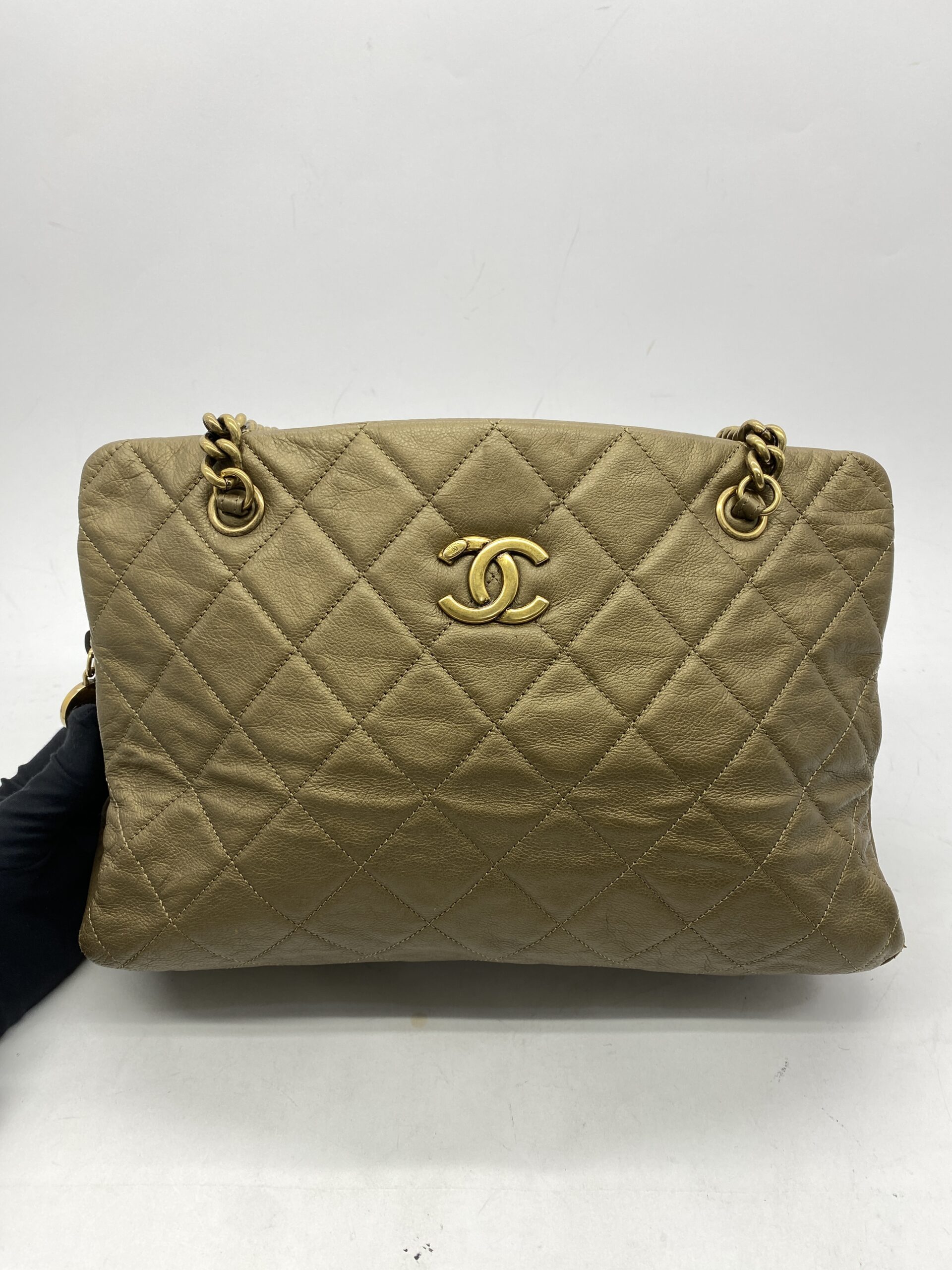 Chanel CC Crown Bag Gold GHW