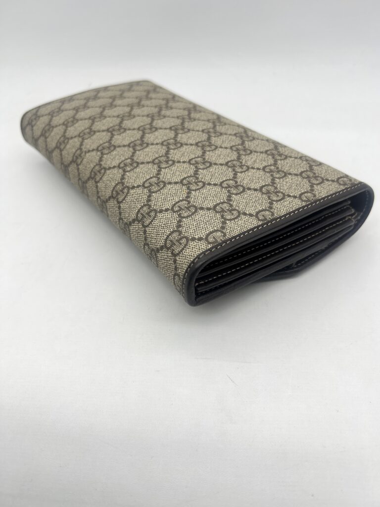 Gucci Clutch GG Supreme Brown