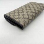 Gucci Clutch GG Supreme Brown
