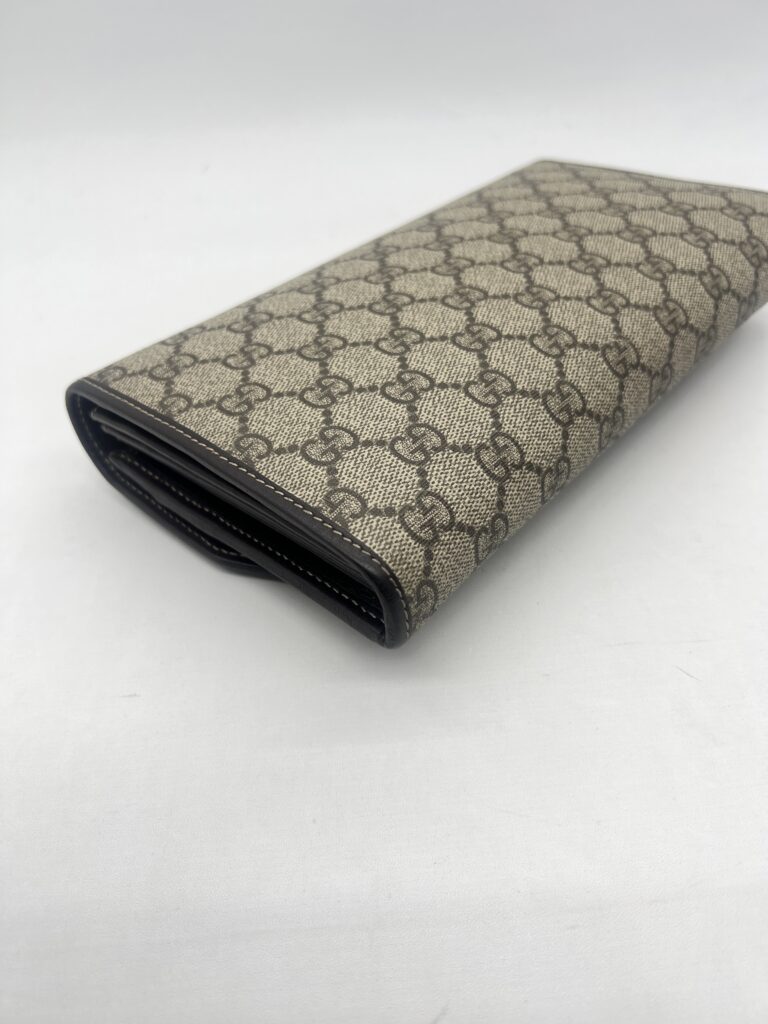 Gucci Clutch GG Supreme Brown
