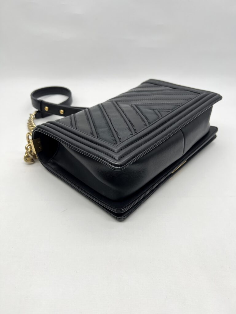 Chanel Boy 28 Chevron Black GHW