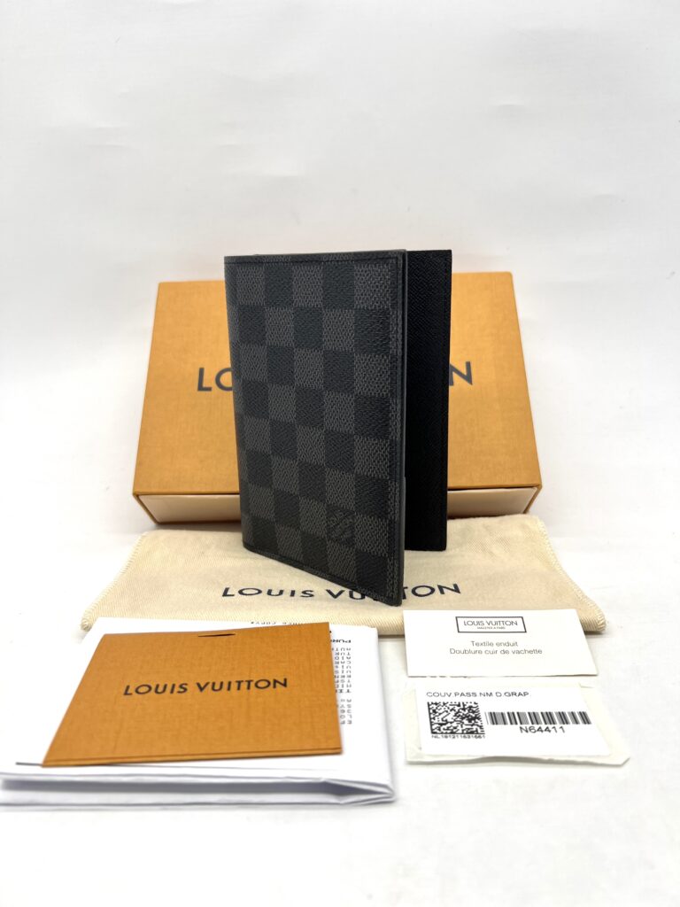 Louis Vuitton Passport Cover Damier Graphite