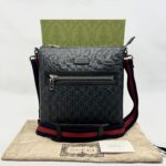 Gucci Courrier Messenger Zip GG Supreme Black SHW