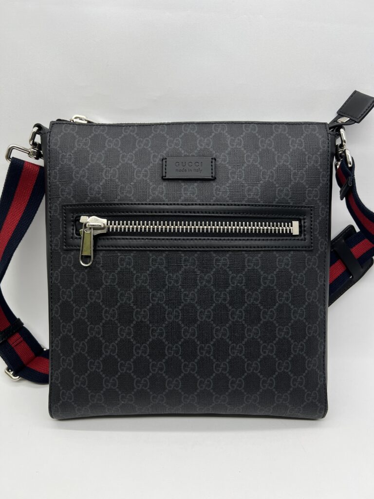 Gucci Courrier Messenger Zip GG Supreme Black SHW