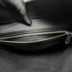 Gucci Courrier Messenger Zip GG Supreme Black SHW