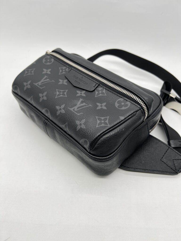 Louis Vuitton Outdoor Bumbag Taigarama Black Monogram SHW