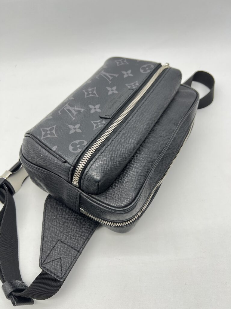 Louis Vuitton Outdoor Bumbag Taigarama Black Monogram SHW