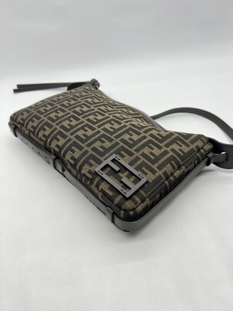 Fendi Simply Canvas Jacquard FF GHW