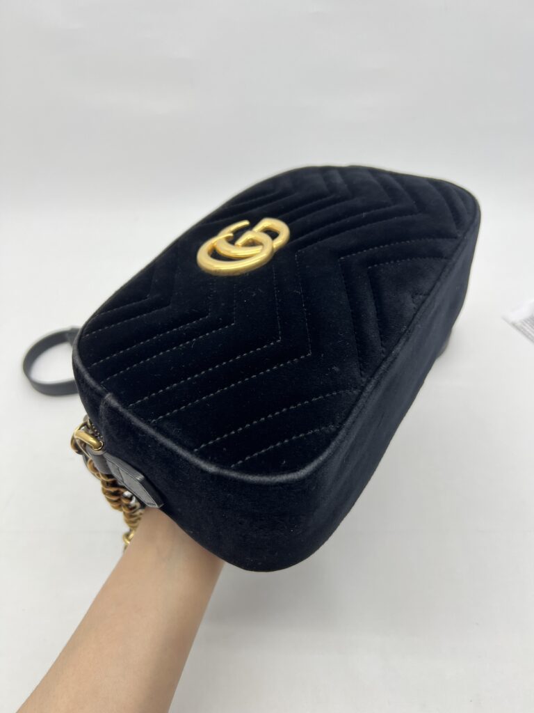 Gucci Marmont Camera Small Velvet Black GHW