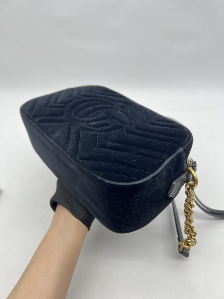 Gucci Marmont Camera Small Velvet Black GHW