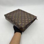Louis Vuitton Pochette Toiletry Monogram GHW
