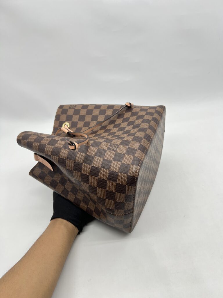 Louis Vuitton Neo Noe MM Damier Ebene Venus GHW