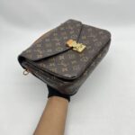 Louis Vuitton Metis MM Mongram  GHW