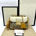 Gucci Padlock Slingbag GG Supreme Ivory Saffran GHW