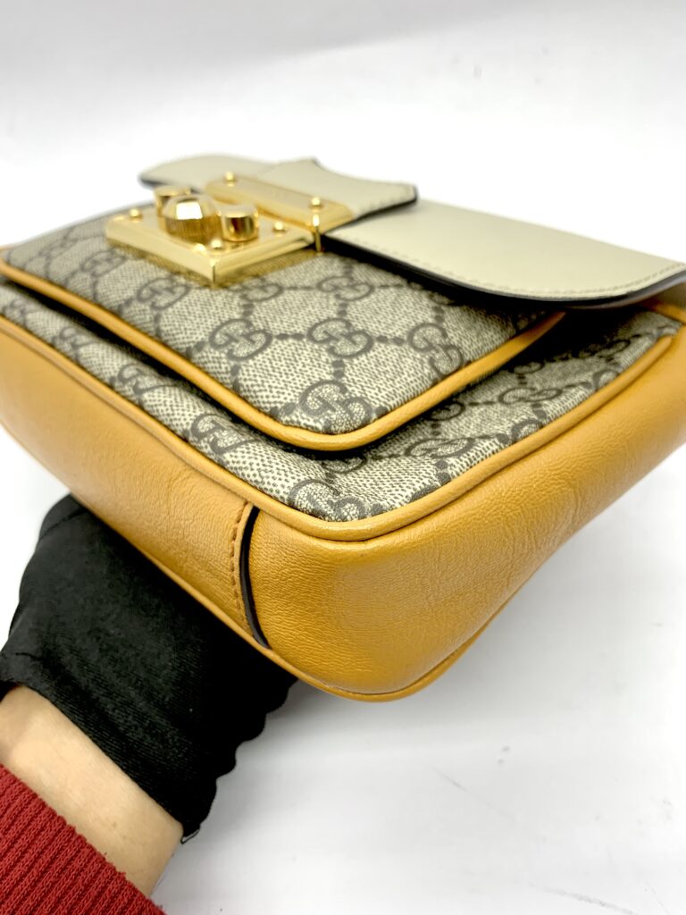 Gucci Padlock Slingbag GG Supreme Ivory Saffran GHW
