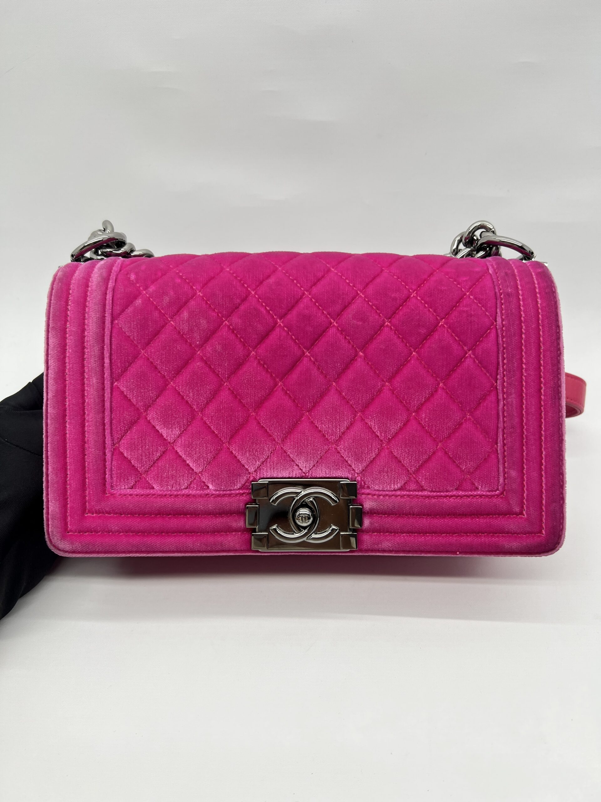 Chanel Boy 25 Pink Velvet SHW