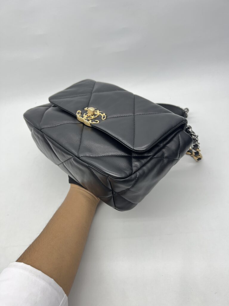 Chanel C19 Small Lambskin Black GHW