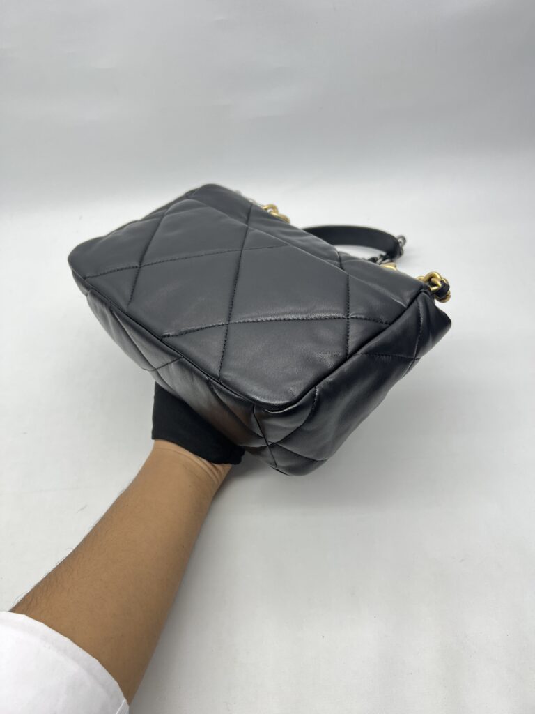Chanel C19 Small Lambskin Black GHW