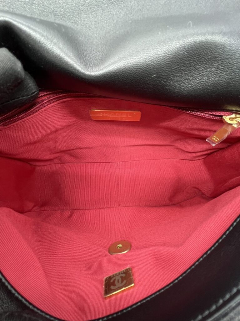 Chanel C19 Small Lambskin Black GHW