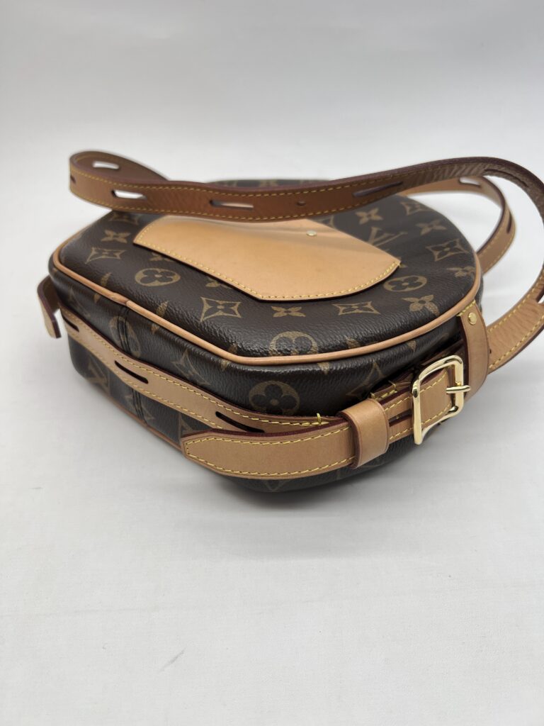 Louis Vuitton Boite Chapeau Souple Monogram GHW