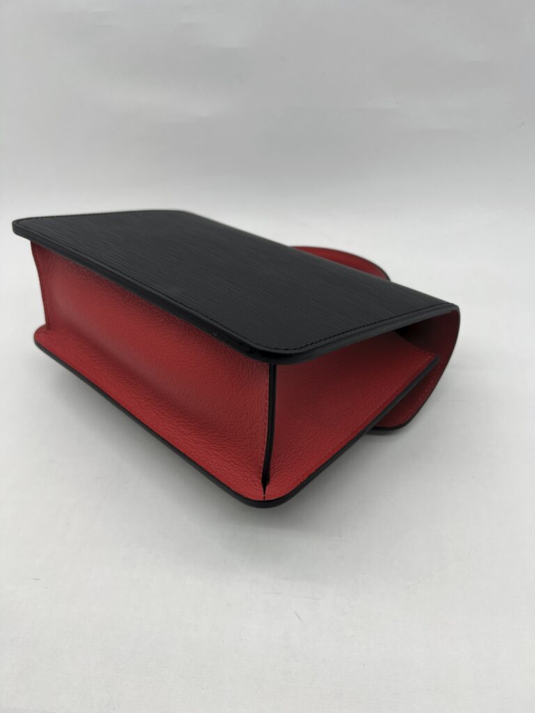Louis Vuitton Neo Monceau Epi Noir SHW