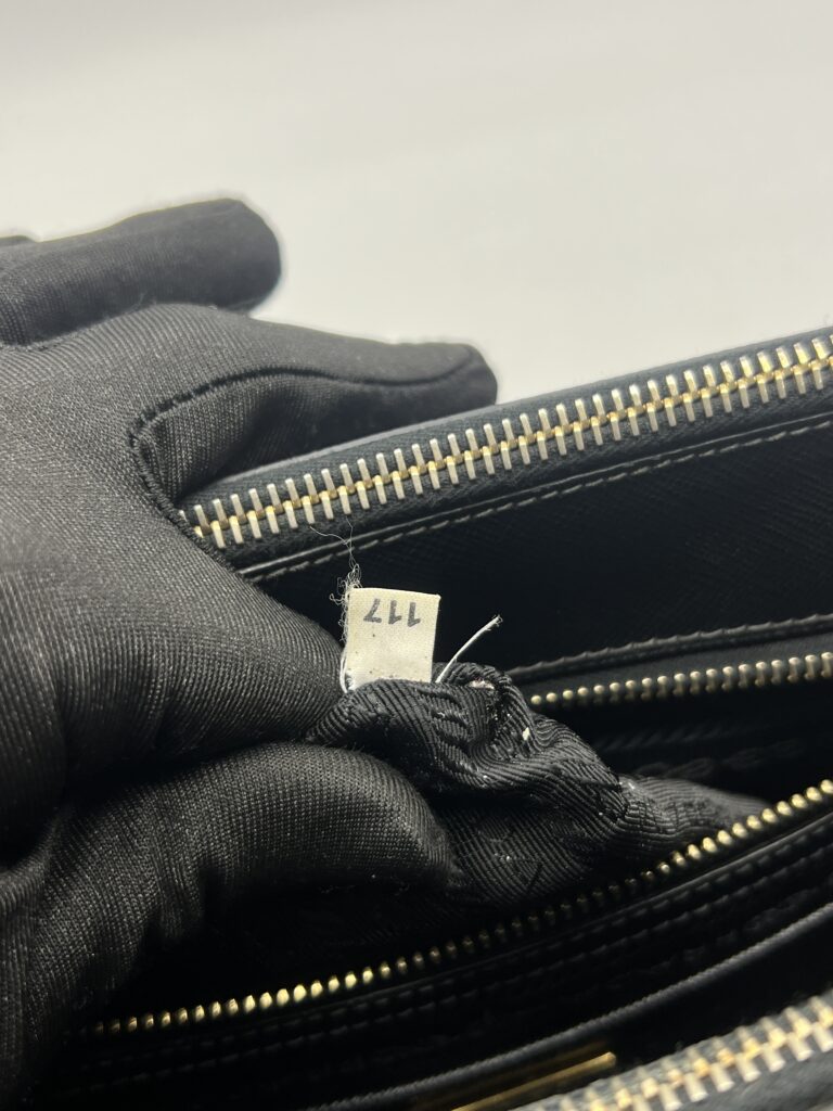 Prada Galleria Saffiano Lux Black GHW