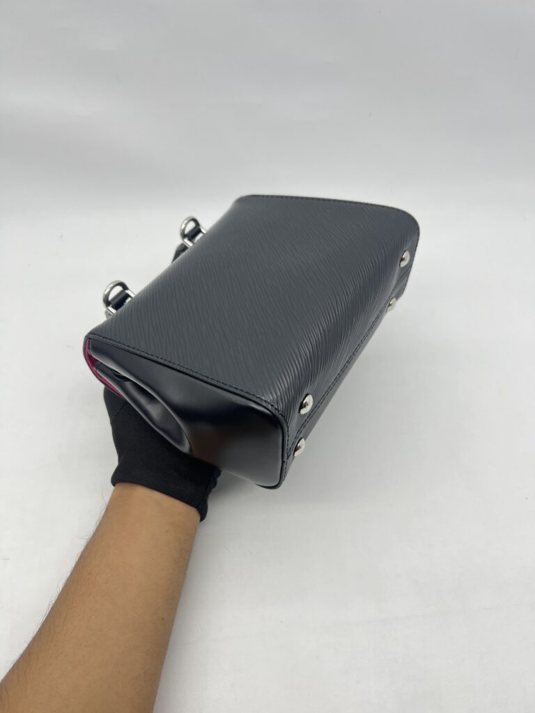 Louis Vuitton Cluny Mini Epi Black SHW