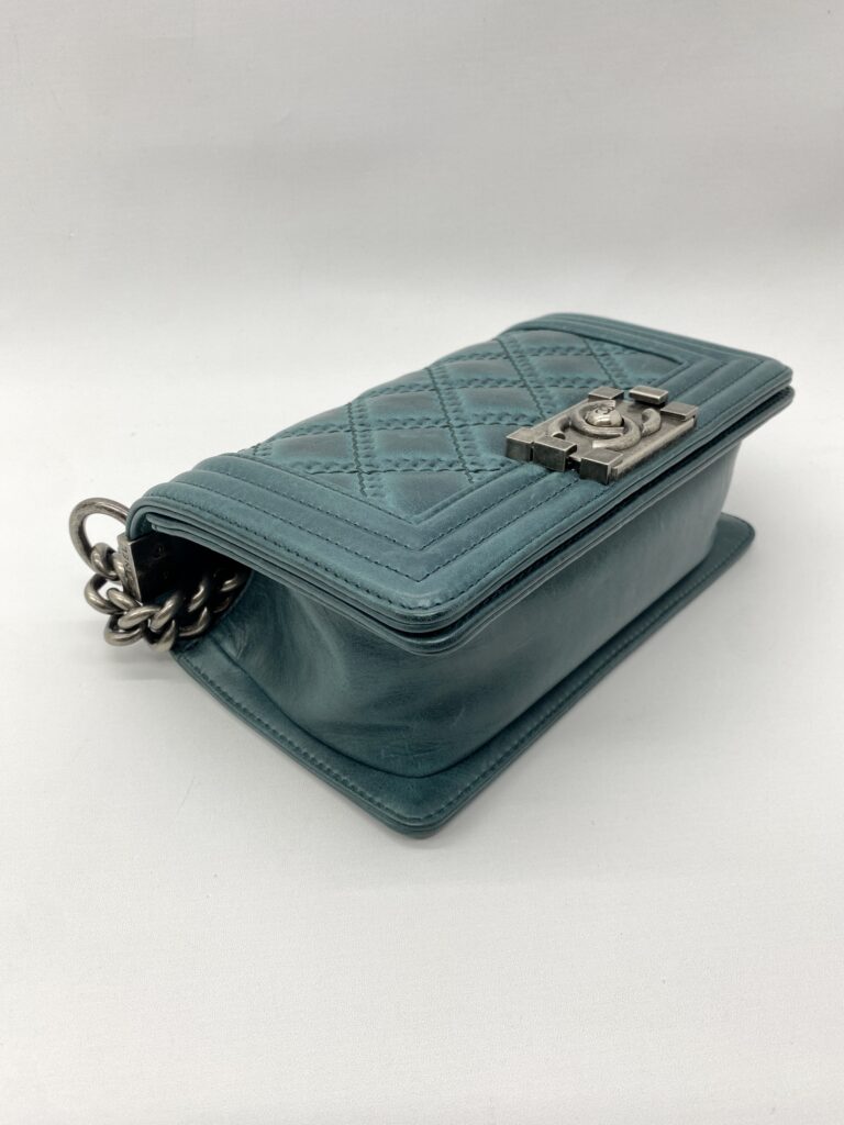 Chanel Boy 20 Lambskin Green RHW