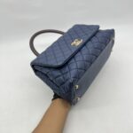 Chanel Coco Handle Medium Caviar Navy GHW