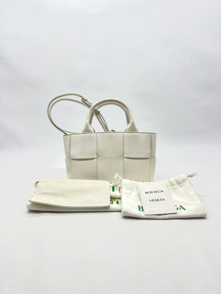 Bottega Veneta Candy Arco Tote White GHW
