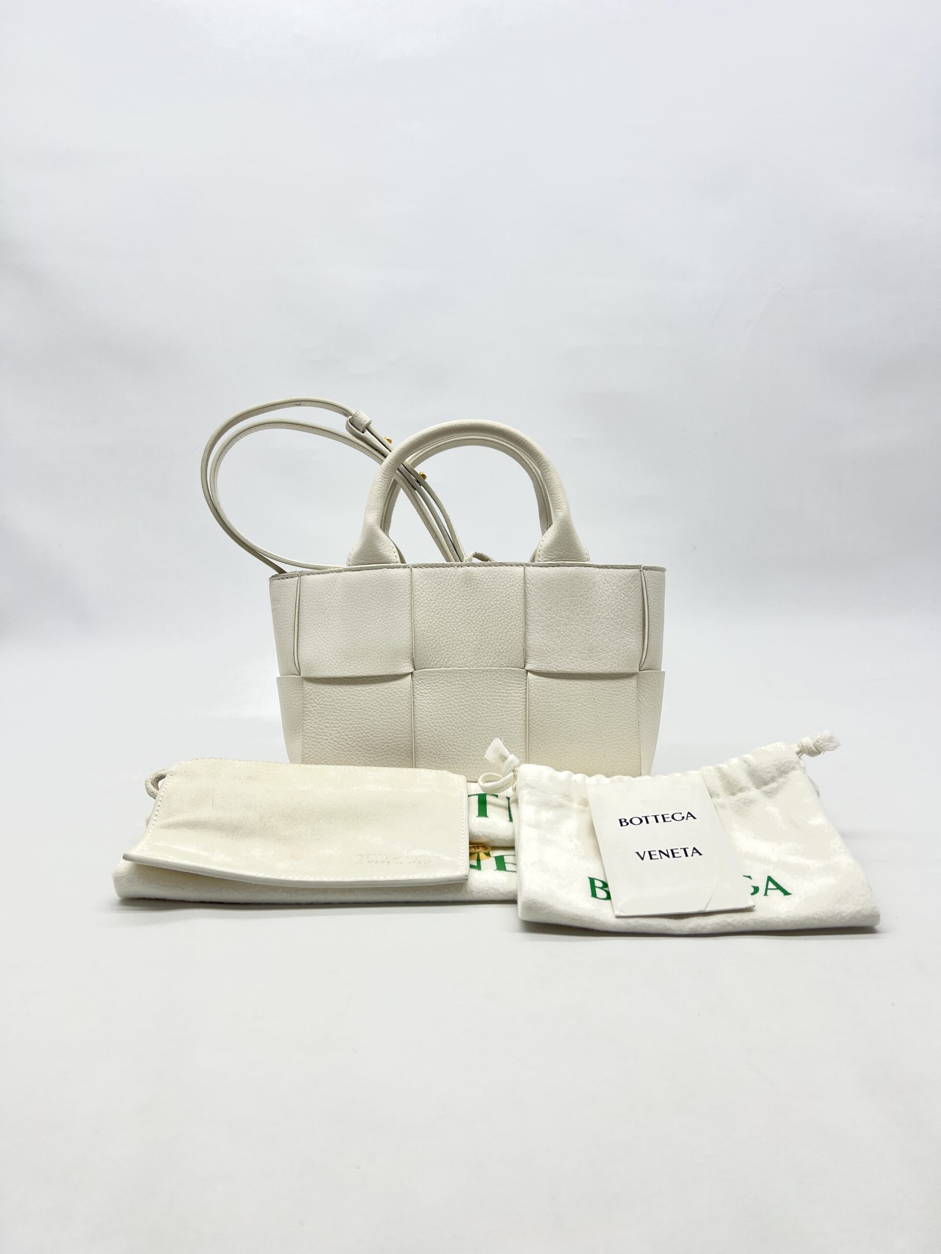 Bottega Veneta Candy Arco Tote White GHW